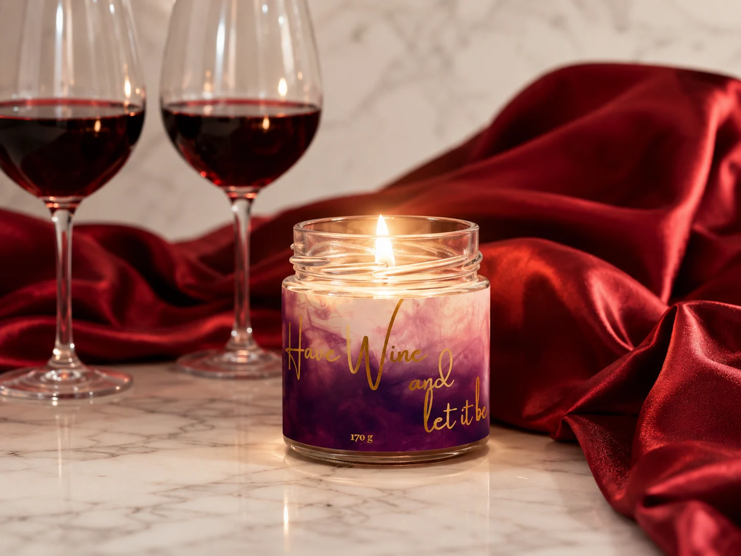 Lumânare parfumată Have wine and let it be din ceară de soia 170g – parfum conifere