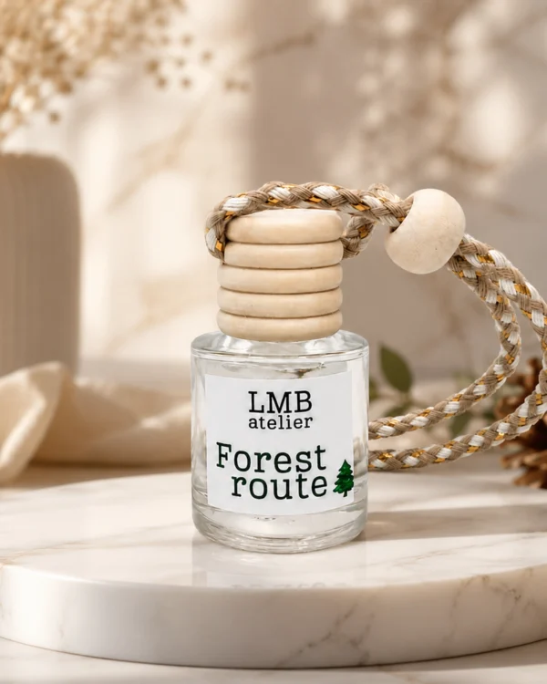 Odorizant Auto Artizanal Forest Route – Parfum Brad și Conifere | LMB Atelier