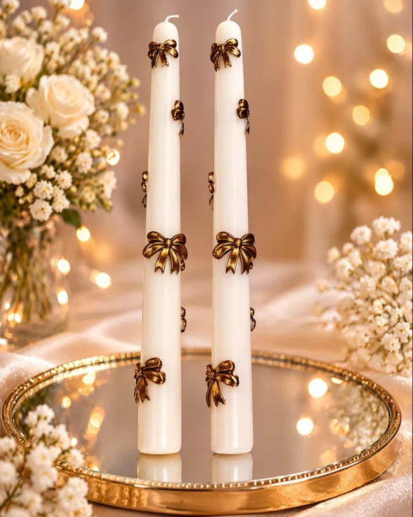Set 2 Lumânări Sfeșnic Handmade din Ceară de Soia cu Detalii Aurii – Elegant & Parfum Floral